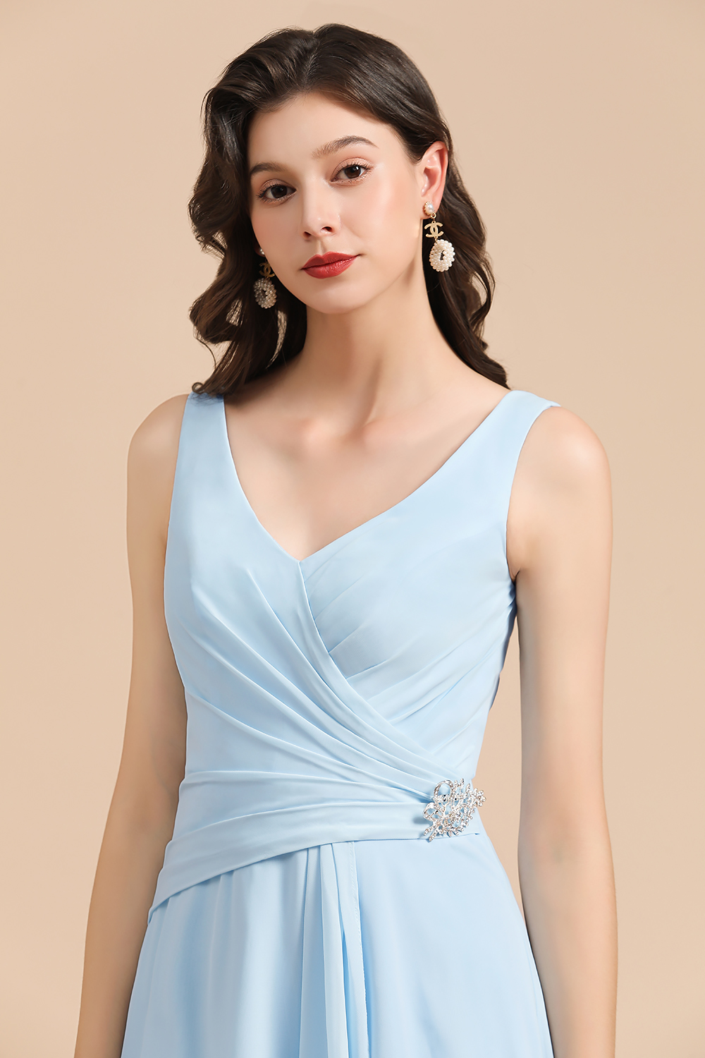 Sleeveless V-Neck Ruffle Chiffon ALine Bridesmaid Dress Simple Wedding Guest Dress