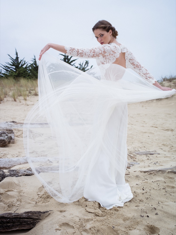 V-neck Elegant A-Line 3/4 Sleeve Lace Wedding Dresses | Beautiful Simple Beach Wedding Dresses-newarrivaldress