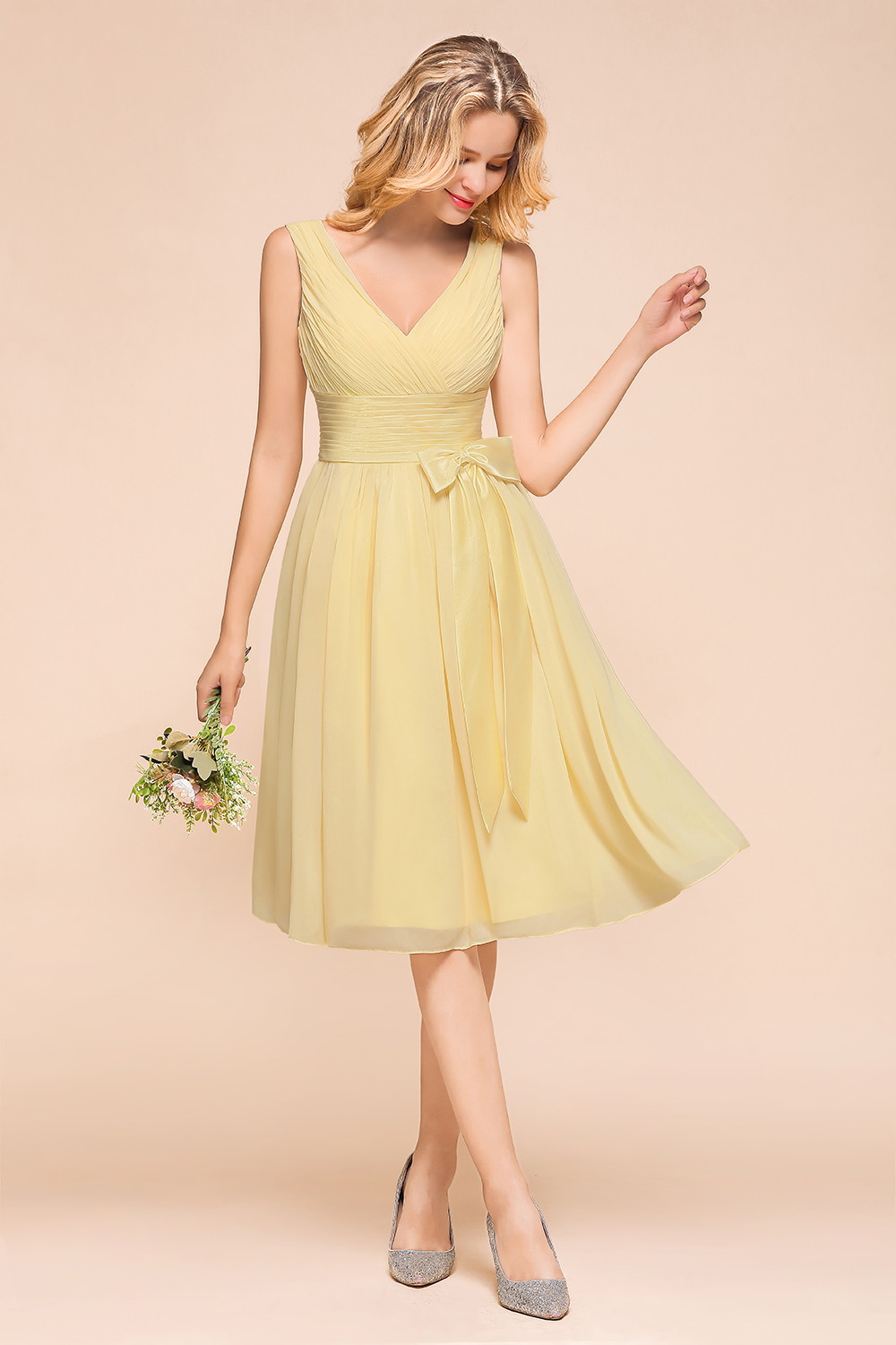 Elegant Daffodil Ruffle Chiffon Short Bridesmaid Dress Sleeveless Aline Tea Length Formal Dress-newarrivaldress