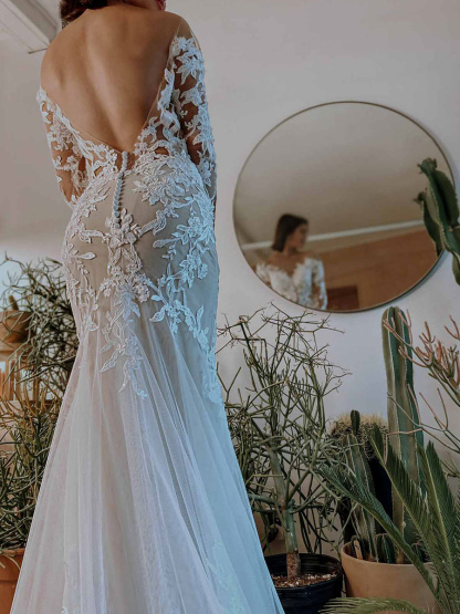 Eric White Wedding Dress Illusion Neckline Long Sleeves Backless Natural Waist Lace With Train Long Bridal Mermaid Dress-newarrivaldress