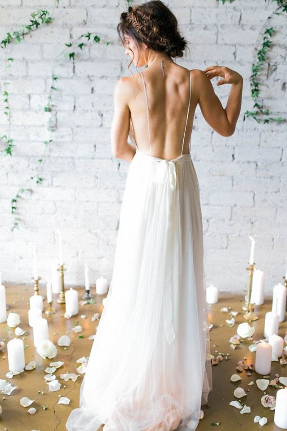 Chiffon V-Neck Beach Elegant Sleeveless Long Wedding Dresses Online-newarrivaldress