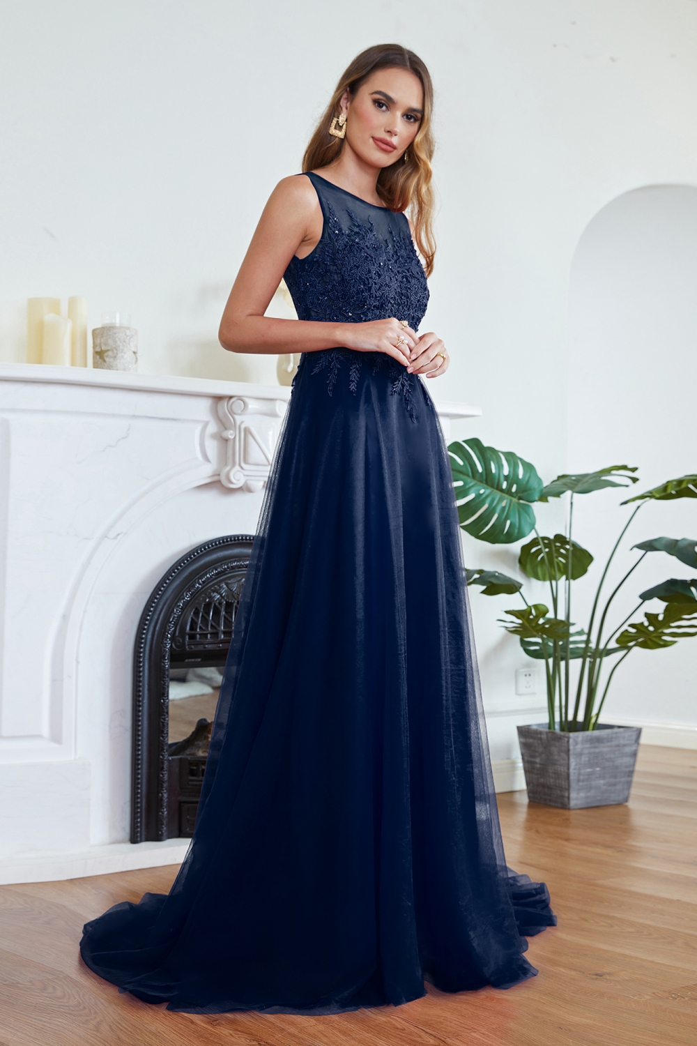 ABRIL | A-line Court Train Tulle Evening Dress with Appliques-newarrivaldress