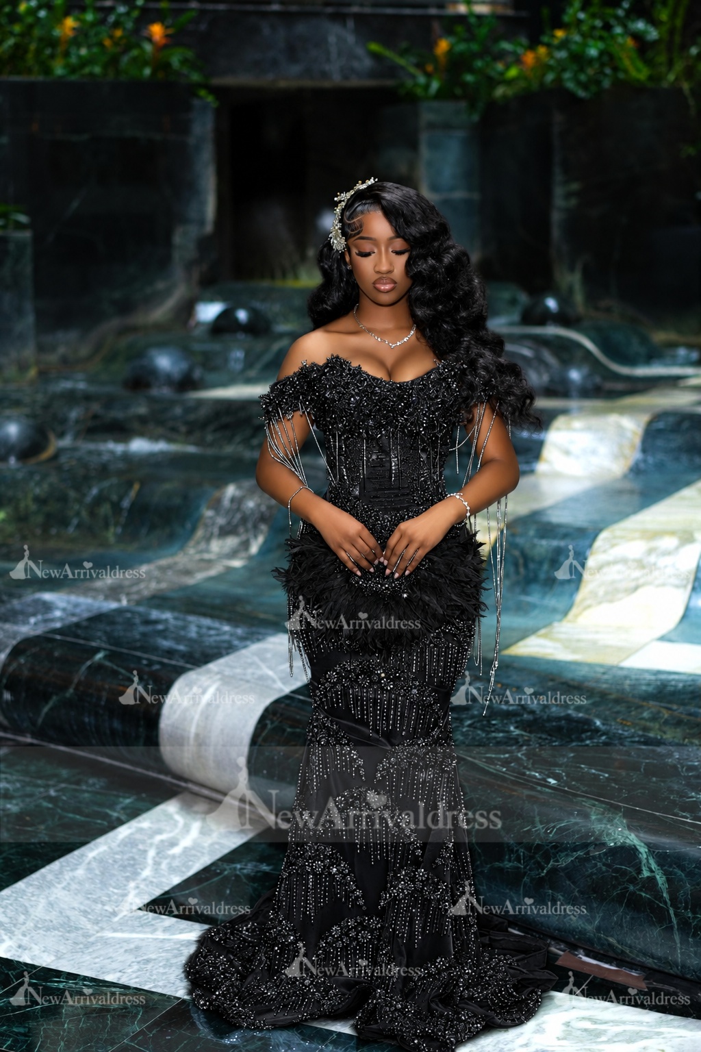 Luxury Off-the-Shoulder Prom Dress Beadings Evening Gown Mermaid with Fur