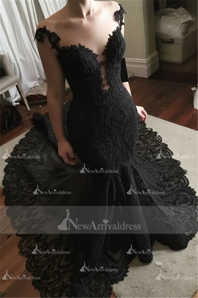 Sexy Lace Mermaid Wedding Dress | Glamorous Sheer Tulle Bridal Gowns with Buttons