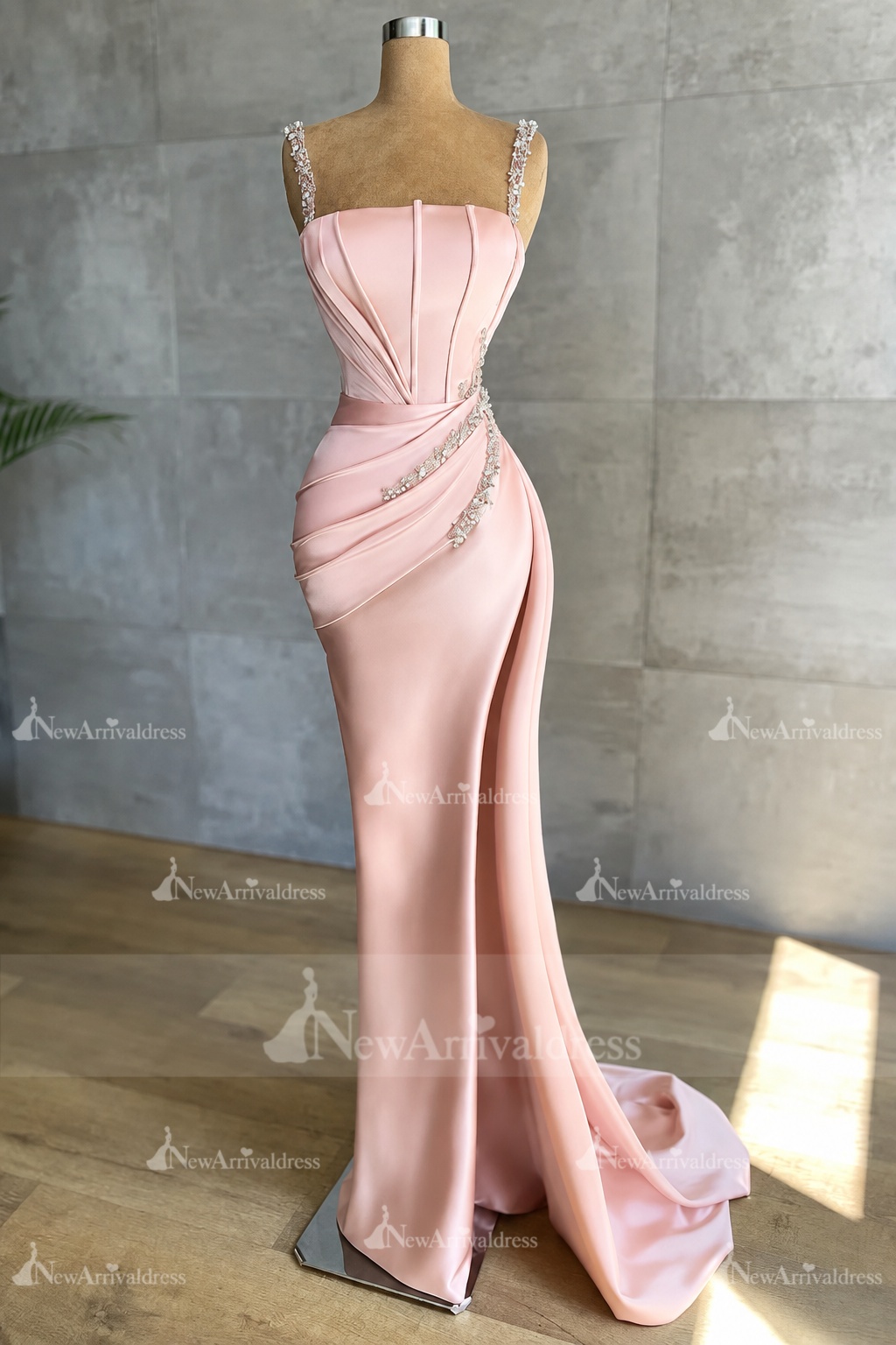 Stunning Sleeveless Mermaid Evening Dress Sparkly Crystal Slim Prom Dress