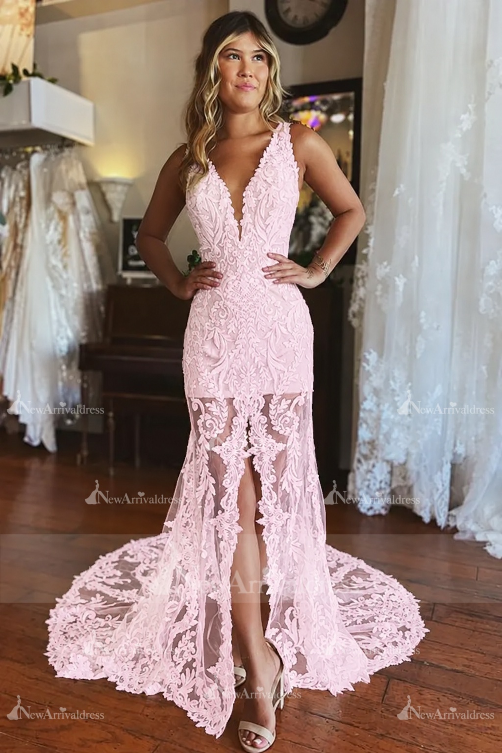 Simple Deep V-Meck Floral Lace Mermaid Wedding Dress