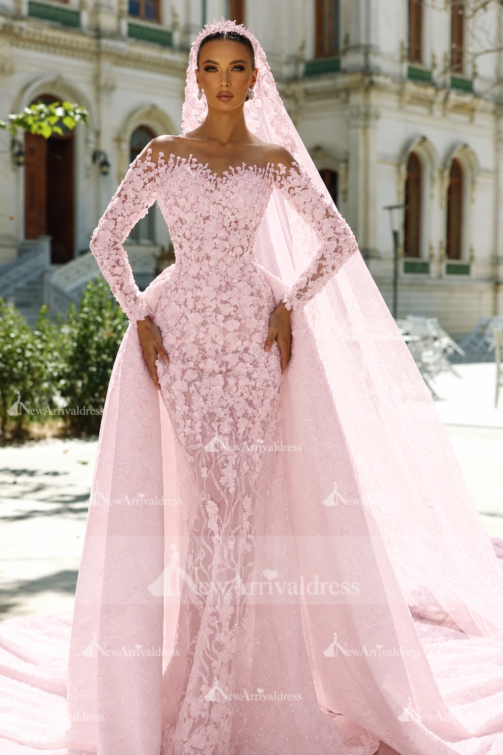 Gorgeous Floral Lace Mermaid Wedding Gown Long Sleeves Sweetheart Bridal Dress with Train