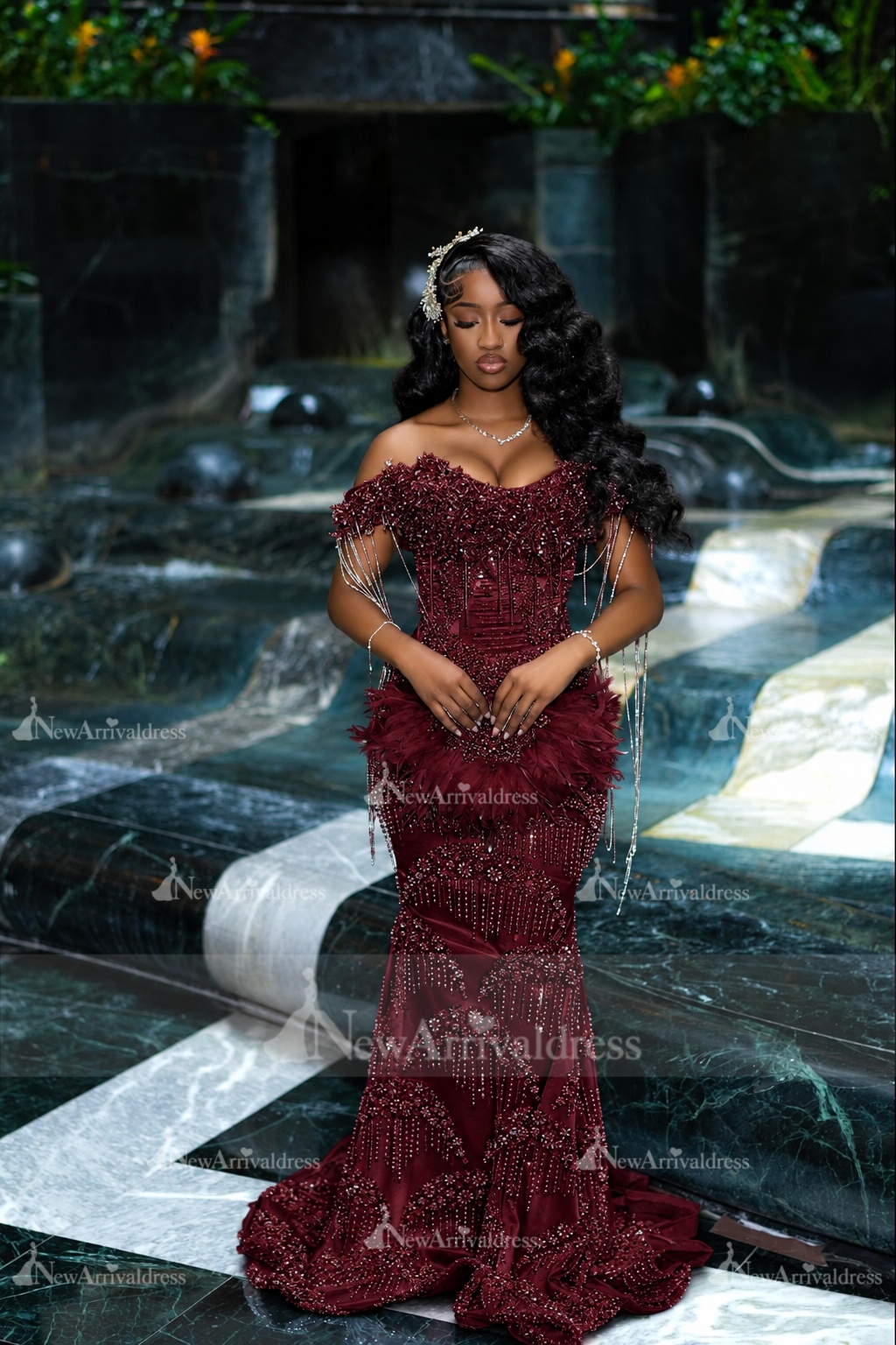 Luxury Off-the-Shoulder Prom Dress Beadings Evening Gown Mermaid with Fur