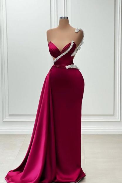 Charming Burgundy Ruched Satin Sheath Prom Dress Sparkly Crystals Bodycon Party Dress with Sweep Train-newarrivaldress