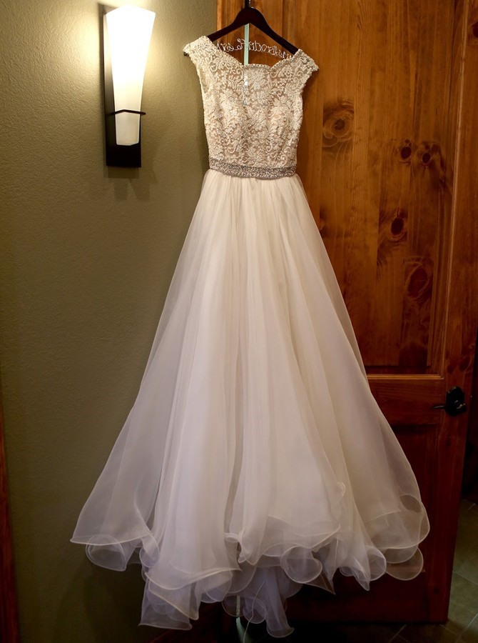 Jewel Lace Cap Sleeve New Arrival A-line Elegant Sexy Beading Wedding Dresses-newarrivaldress