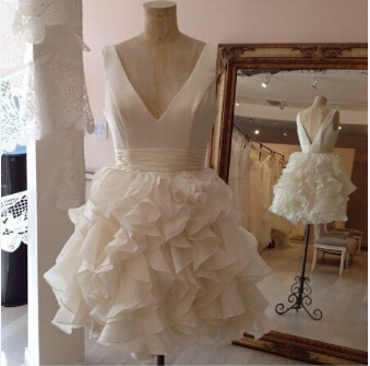 White V-neck Mini Cocktail Dresses Organza A-Line Homecoming Dresses-newarrivaldress