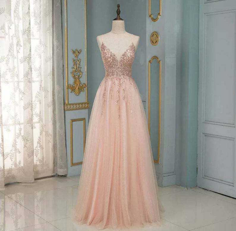 Elegant Tulle A-line Evening Dress with Lace Appliques V-Neck Sequins Formal Dress-newarrivaldress
