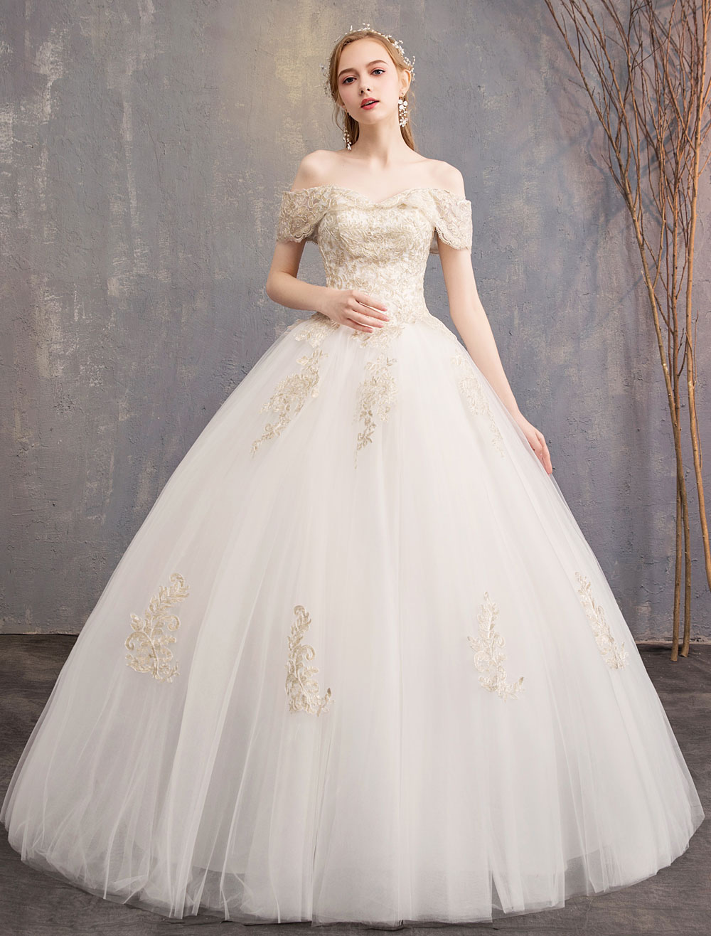 Princess Wedding Dress Ivory Lace Applique Off The Shoulder Short Sleeve Bridal Gown-newarrivaldress