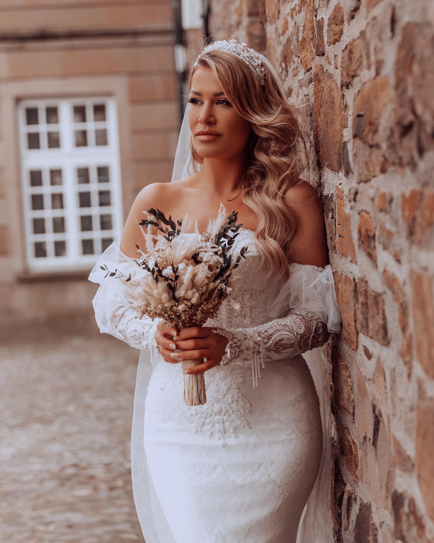 Gorgeous Off Shoulder Mermaid Bridal Dress with Floral Lace Appliques-newarrivaldress