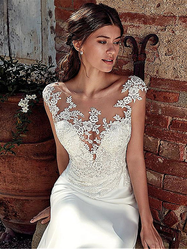 White Simple Wedding Dress White Chiffon Illusion Neckline Sleeveless Court Train Applique Sheath Bridal Gowns-newarrivaldress