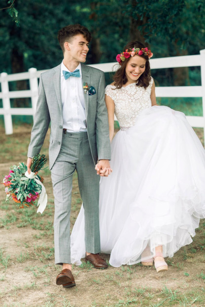 Jewel Lace Cap Sleeve New Arrival A-line Elegant Sexy Beading Wedding Dresses-newarrivaldress