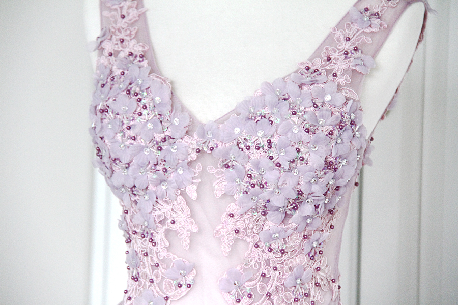 Tulle Mini V-Neck Homecoming DressesRuched Appliques Mini Cocktail Dresses-newarrivaldress