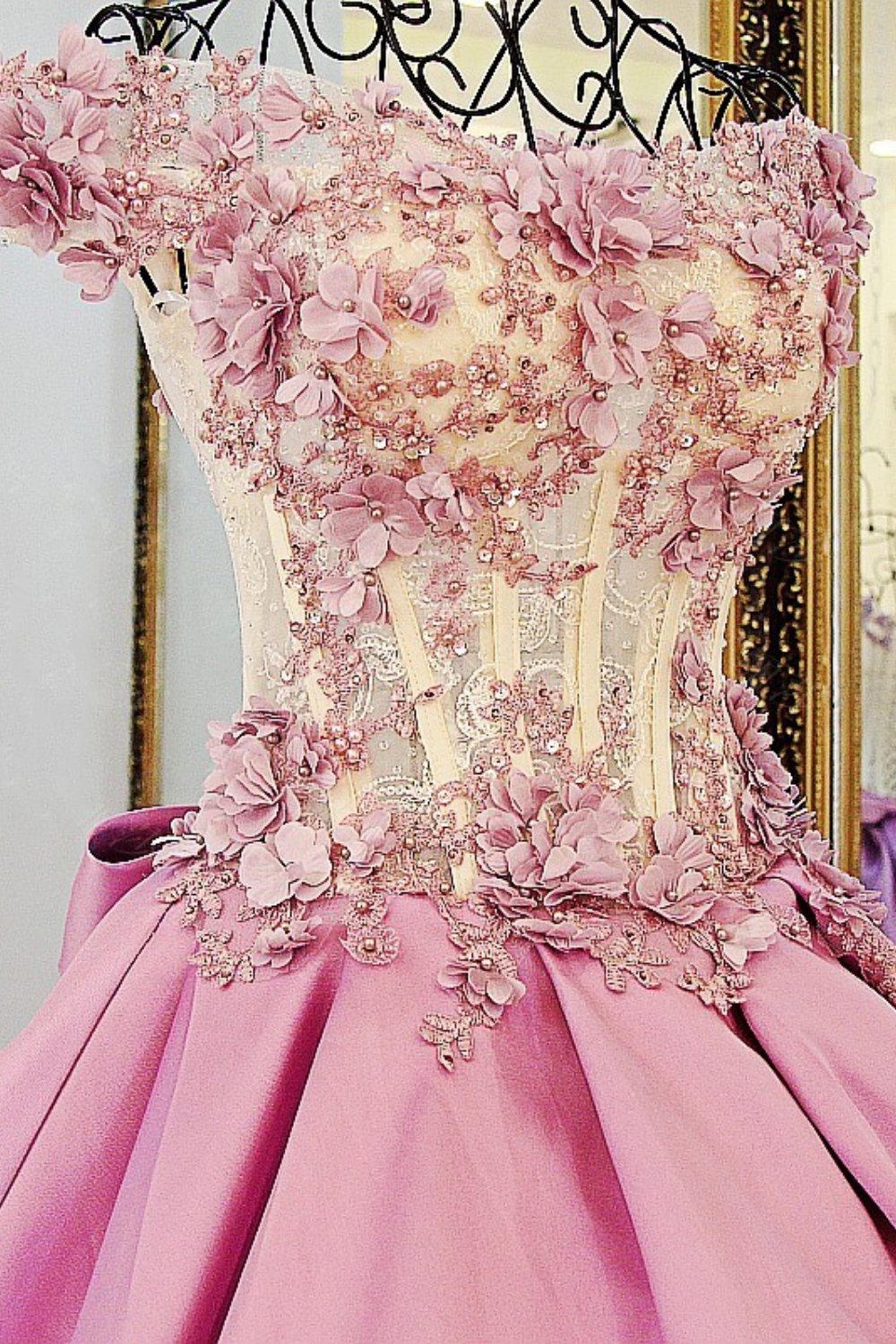 Lace Court Train A-Line Ball Gown Applique Bow Evening Dresses-newarrivaldress