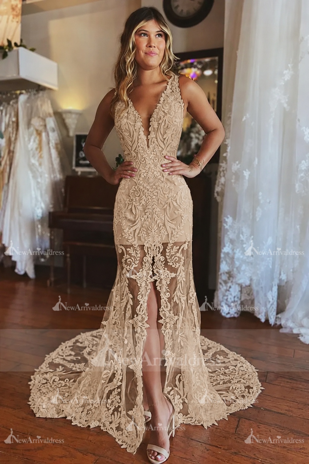 Simple Deep V-Meck Floral Lace Mermaid Wedding Dress
