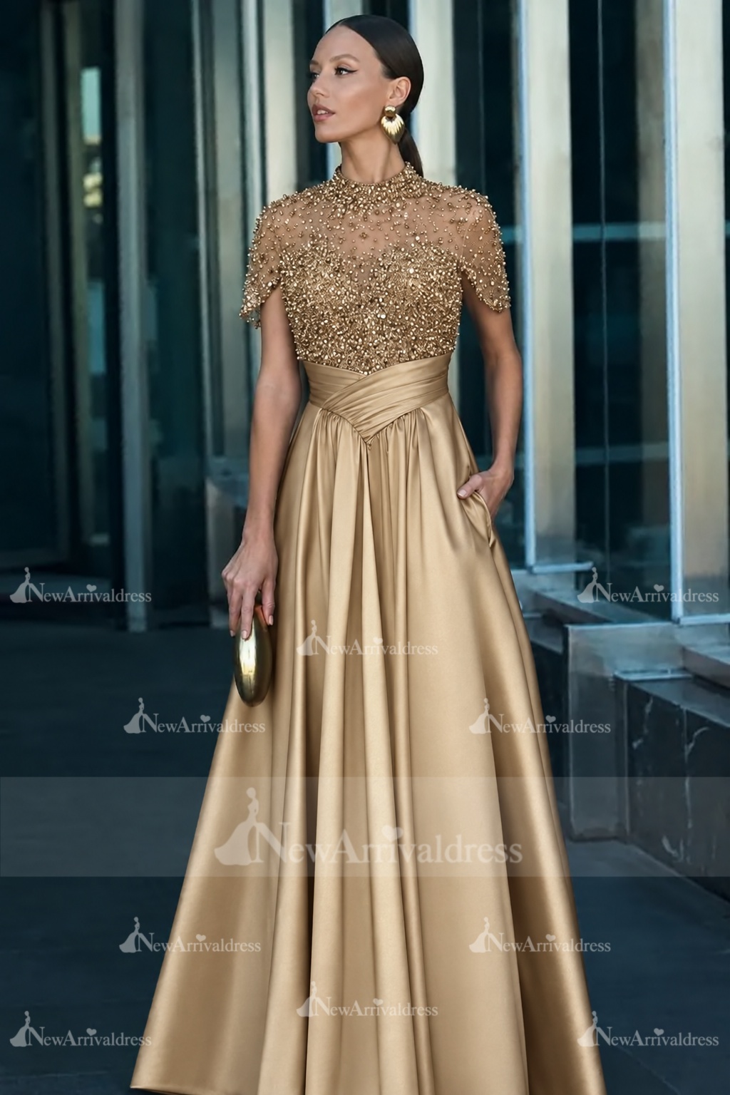 Dark Green Short Sleeves  Satin A-line Evening Dress with Beadings