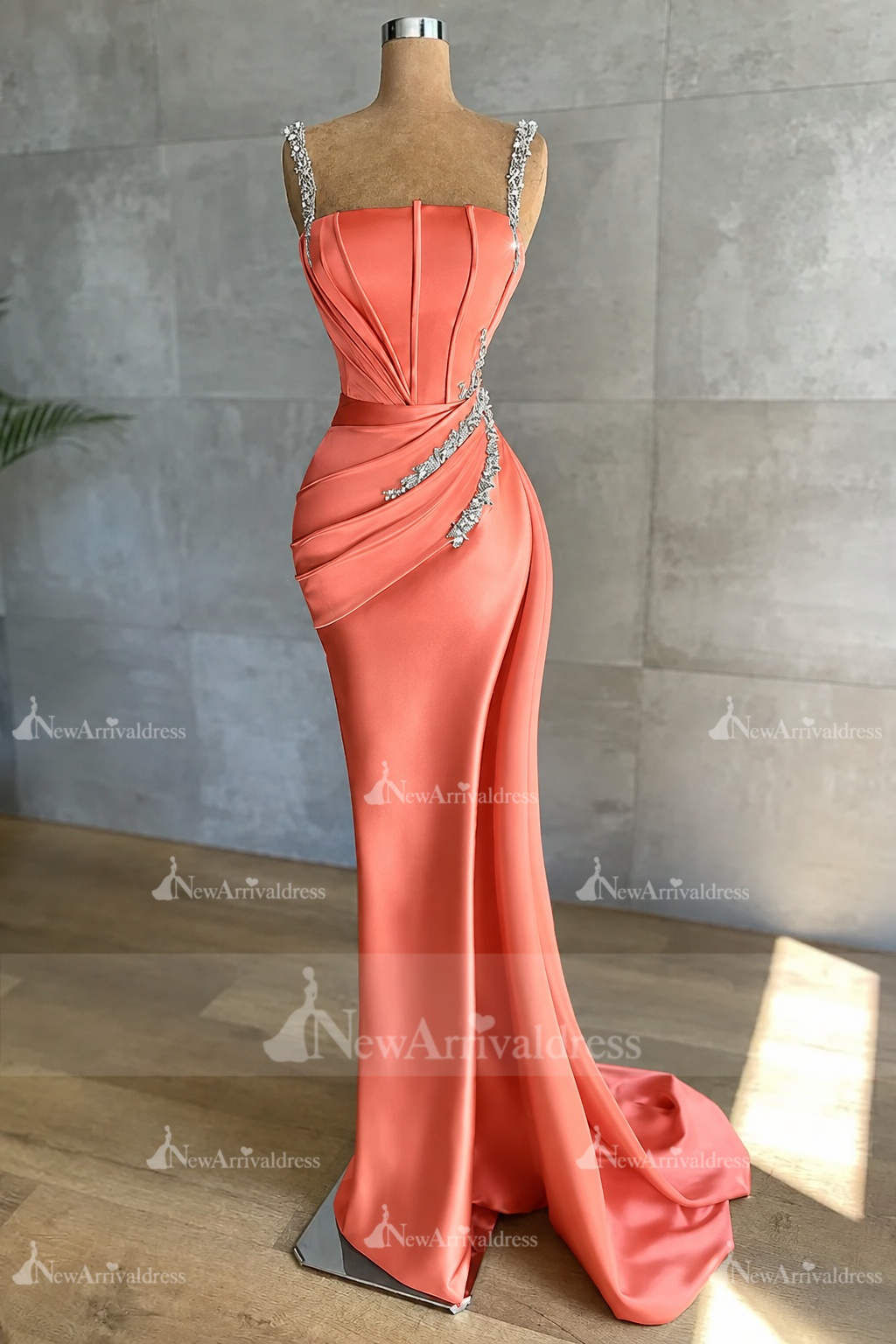 Stunning Sleeveless Mermaid Evening Dress Sparkly Crystal Slim Prom Dress