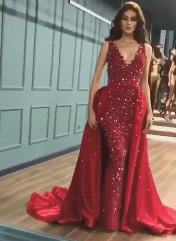 Glittering Mermaid V-Neck Crystals Prom Dresses with Overskirt-newarrivaldress