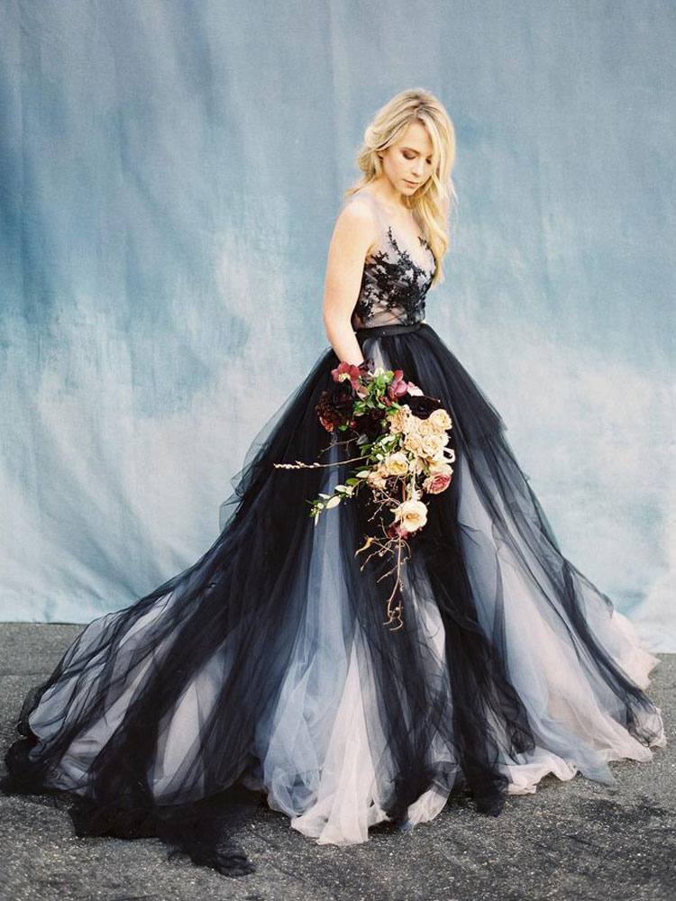 Black Gothic Wedding Dresses A-Line V-Neck Sleeveless Ball Gown Tulle Lace Bridal Gown-newarrivaldress