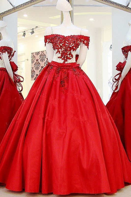 Sleeveless Chapel Train Ball Gown Applique Off-The-Shoulder Prom Dresses-newarrivaldress