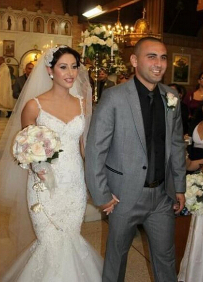 Sexy Spaghetti Straps Mermaid Wedding Dress Court Train Bridal Gowns with Buttons-newarrivaldress