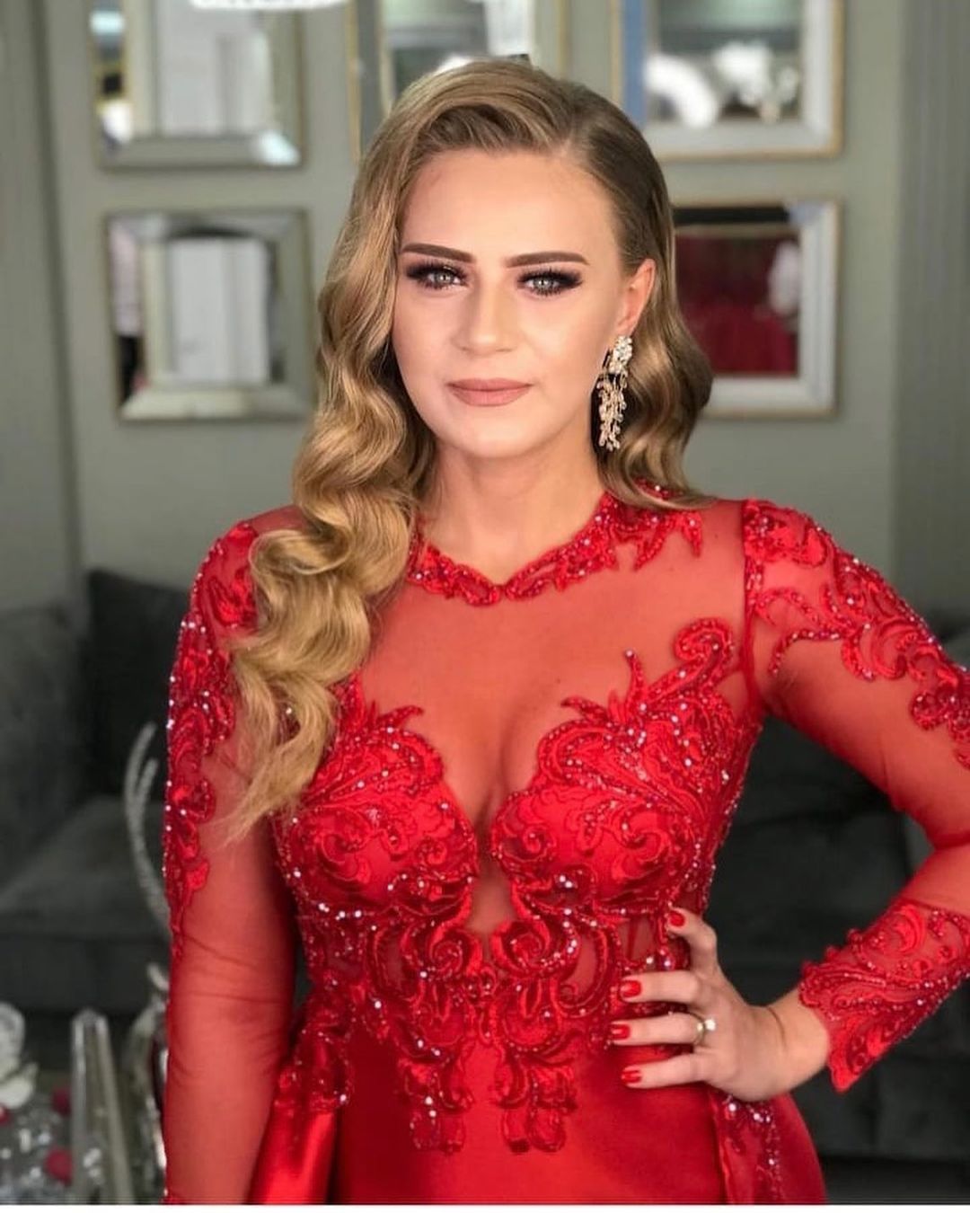 Elegant Red Long Sleeve Lace Appliques Evening Dress Side Slit Party Dress-newarrivaldress