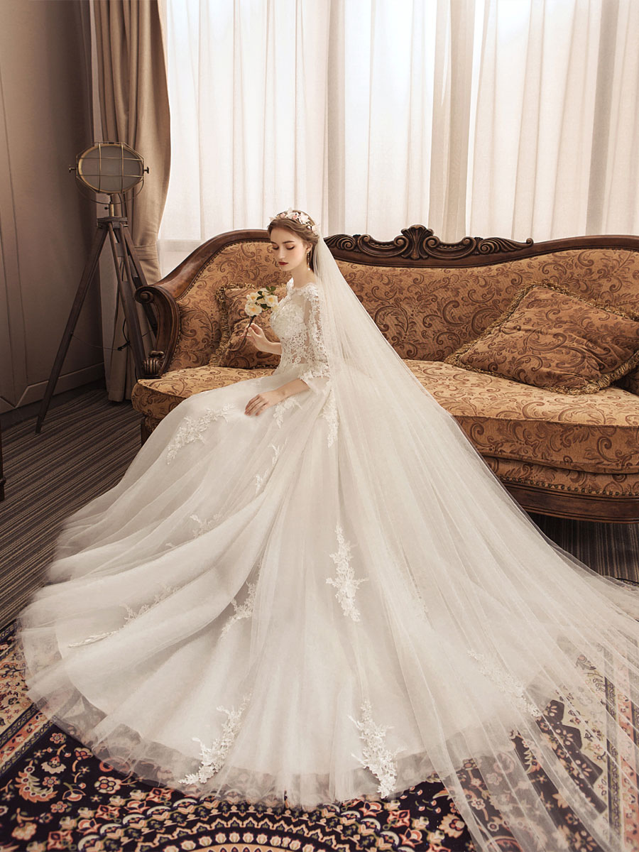 Ivory Wedding Dresses Lace Applique Jewel Neck 3/4 Length Sleeve Princess Bridal Gown With Train-newarrivaldress