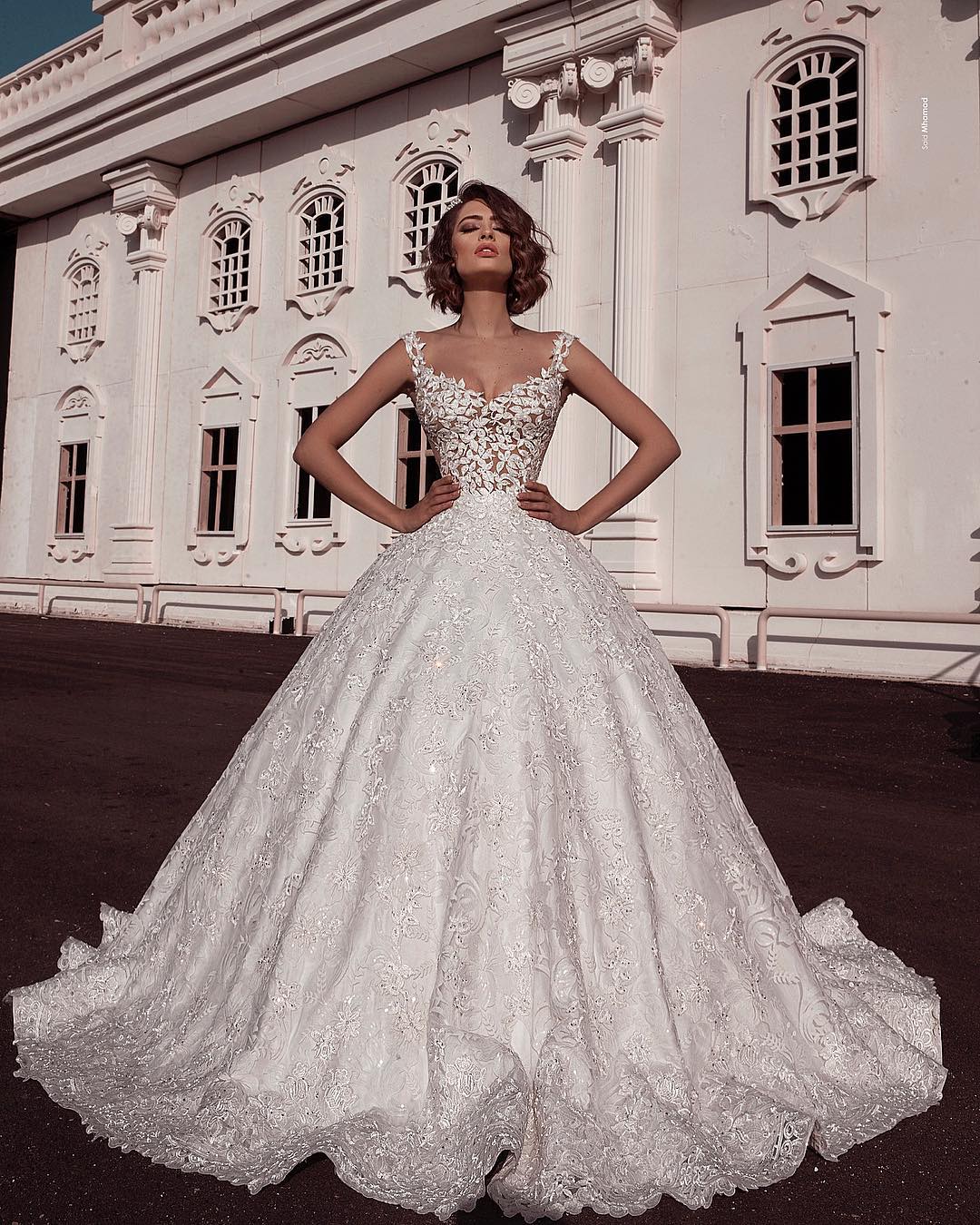 Glamorous Ball Gown Spaghetti Straps Sleeveless Lace Applique Wedding Dresses-newarrivaldress