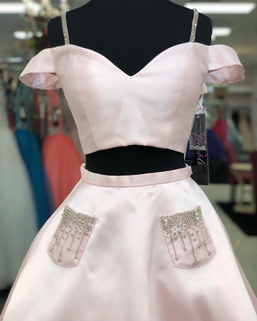 Chic Two Piece Sweetheart Sexy Short Homecoming Dresses | Cute Spaghetti Straps Beads Cocktail Dress with Pockets-newarrivaldress