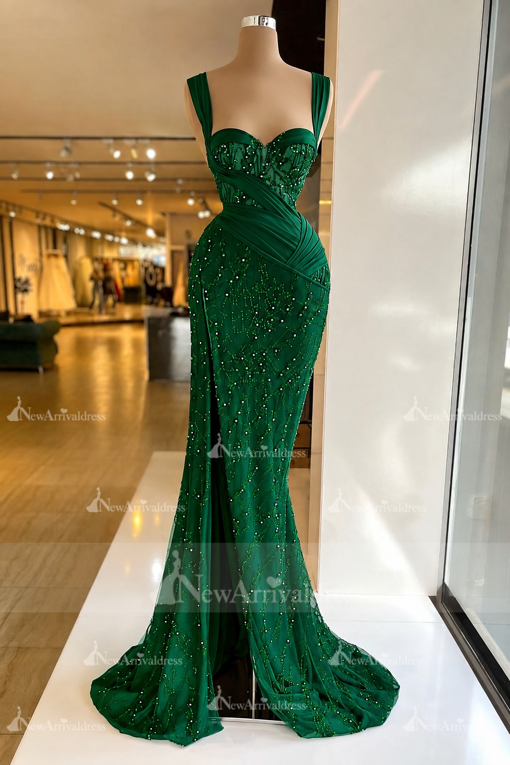 Charming Red Sweetheart Mermaid Prom Dress Beadings Strap Party Dress