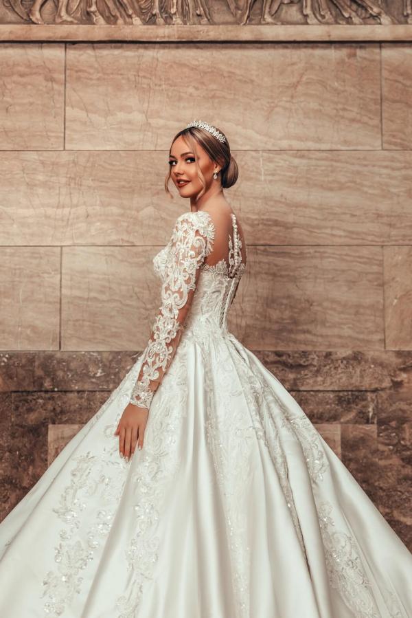 Gorgeous Long Sleeves A-line Wedding Dress Satin Lace Ball Gown with Appliques-newarrivaldress
