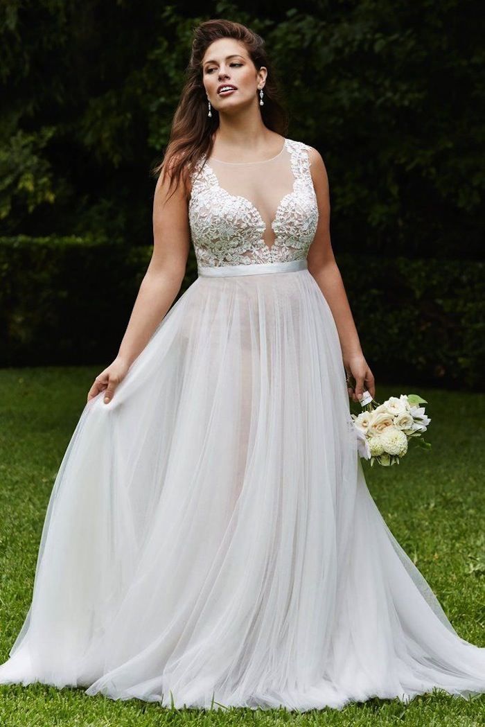 Sleeveless Sexy Court Train Lace Bridal Gowns | Sexy Tulle Scoop Wedding Dresses-newarrivaldress