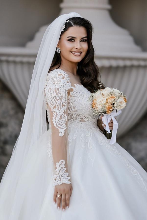 Gorgeous Floral Lace Aline Wedding Dresses Long Sleeves Ball Gown Scoop Neck Tulle Bridal Gown-newarrivaldress