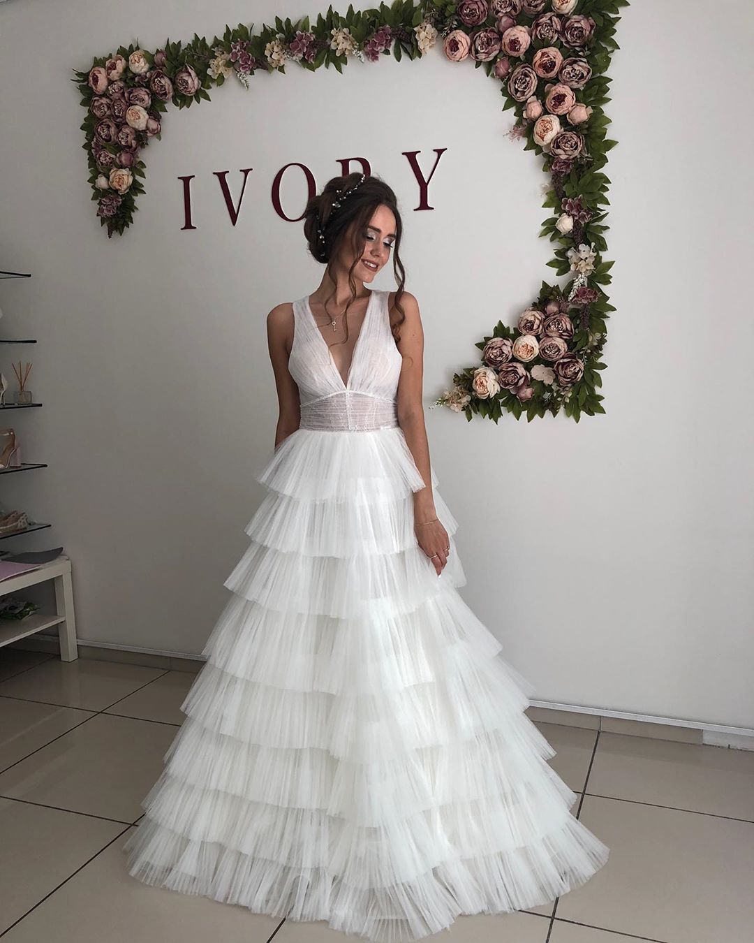 Straps V-neck A-line Wedding Dresses | Tulle Ruffles Floor Length Bridal Gowns Online-newarrivaldress
