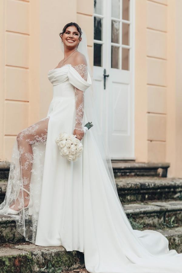 Off-the-Shoulder White Front Split Wedding Dress Ruffle Satin Lace Appliques Aline Bridal Dress-newarrivaldress