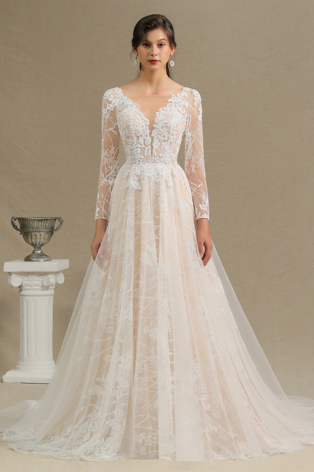 Glamorous Ivory Lace Appliques Wedding Dress Tulle Long Sleeve Bridal Gowns-newarrivaldress