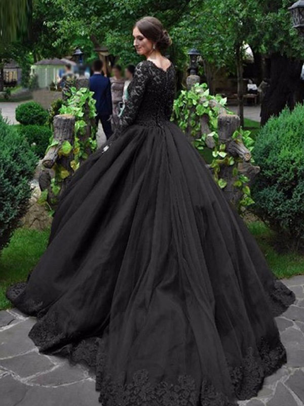 Gothic Wedding Dresses Princess Silhouette Long Sleeves Lace Taffeta Court Train Vintage Bridal Gown-newarrivaldress