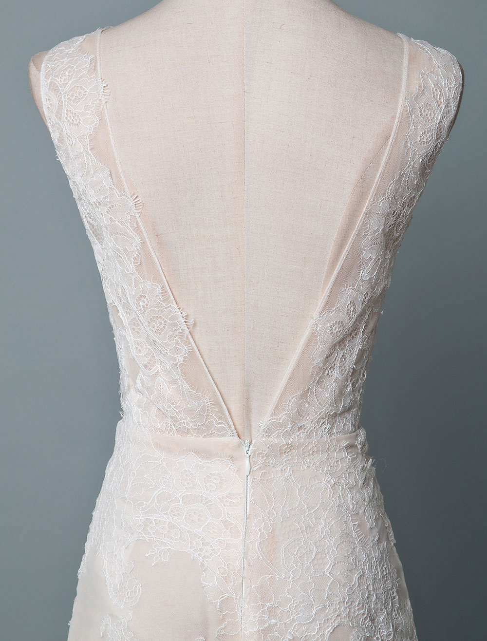 Simple Wedding Dress Lace A Line V Neck Sleeveless Beaded Floor Length Feather Bridal Gowns-newarrivaldress