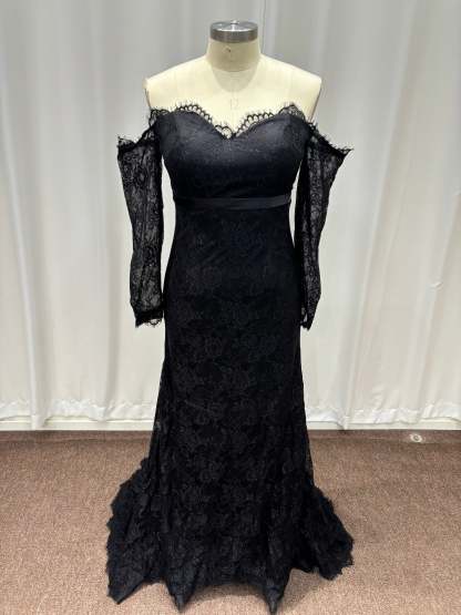 Black Off-The-Shoulder Lace Long Sleeves Mermaid Evening Dresses