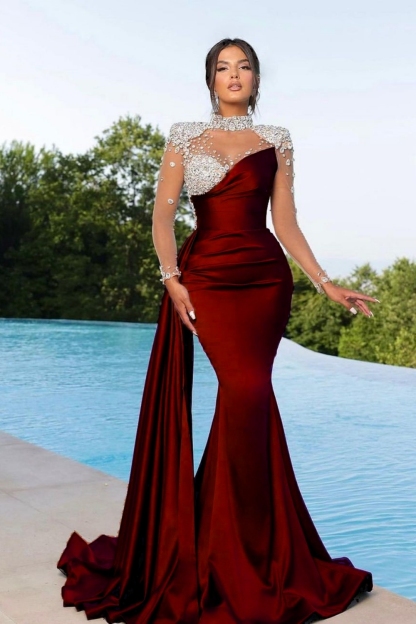 Sexy Long Sleeves Shiny Crystals Black Satin Mermaid Evening Dress with Side Sweep Train
