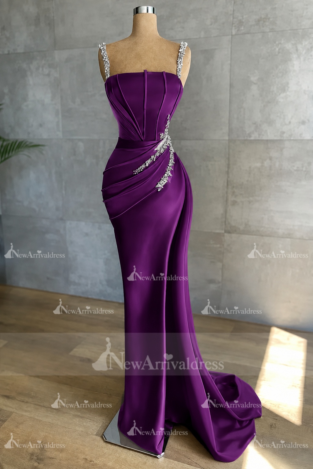 Stunning Sleeveless Mermaid Evening Dress Sparkly Crystal Slim Prom Dress