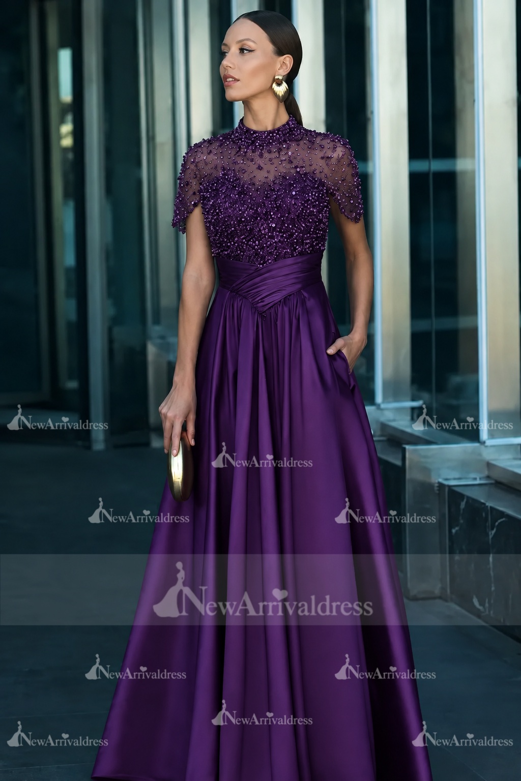 Dark Green Short Sleeves  Satin A-line Evening Dress with Beadings