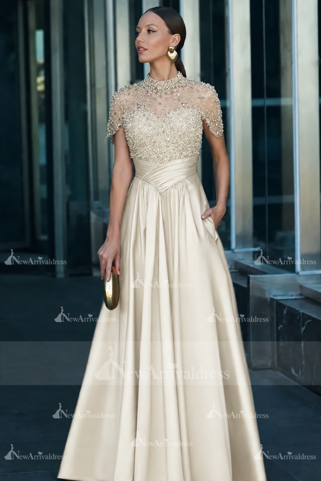 Dark Green Short Sleeves  Satin A-line Evening Dress with Beadings