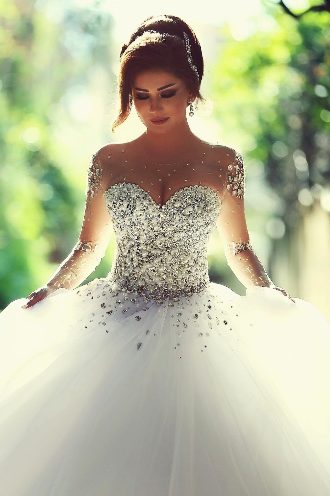 Sweetheart Crystalss Ball Gown Wedding Dress See Through Long Sleeve -up Princess Chapel Train Wedding Gowns