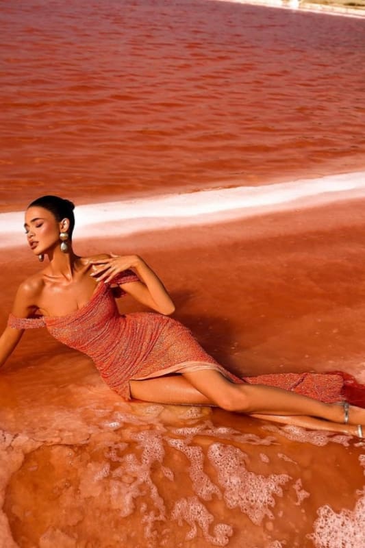 Off-the-shoulder High Slit Sequins Prom Dress Strapless Long Evening Dress