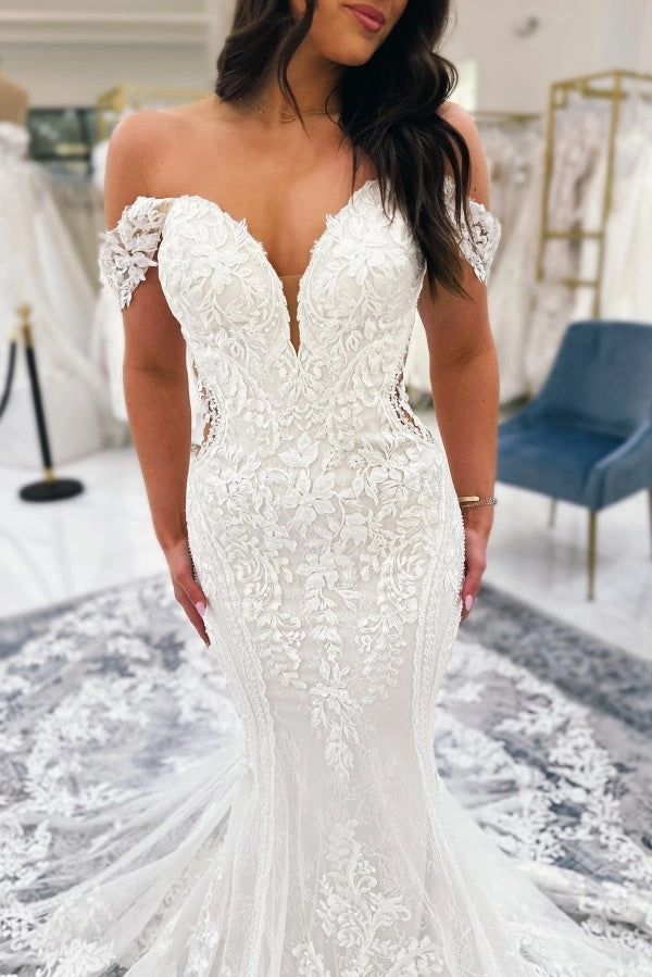 Off-the-Shoulder Lace Mermaid Wedding Dress Tulle with Appliques